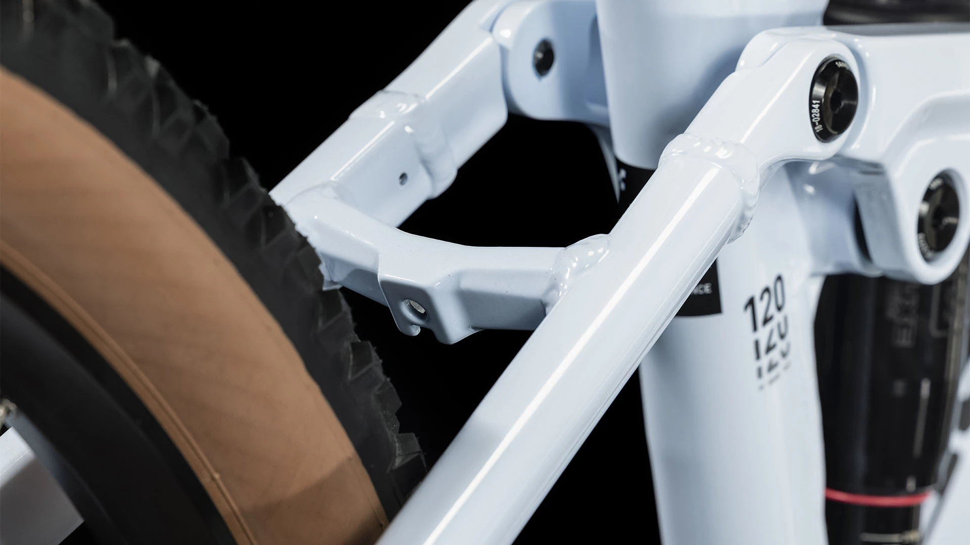 Cube Stereo Hybrid 120 Pro 750 Flashwhite'n'black – Image 5